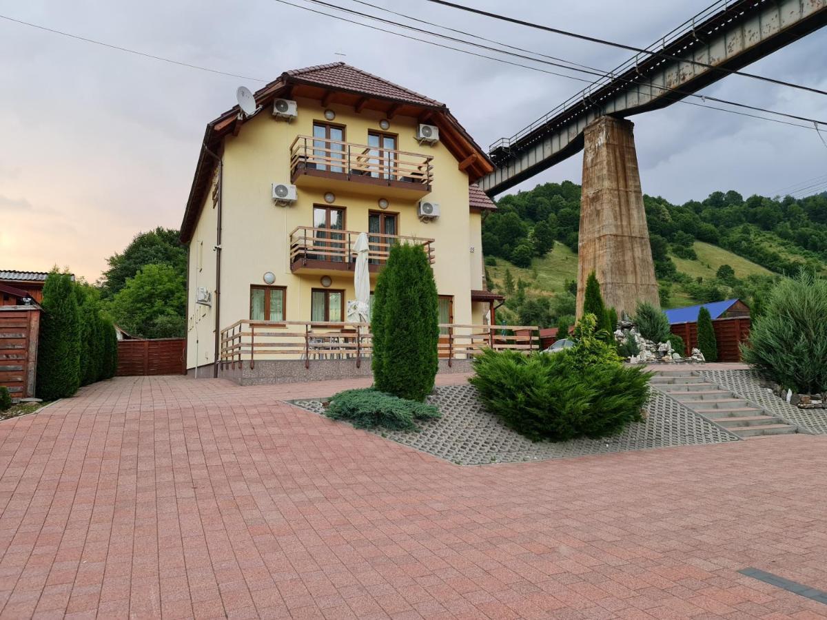 Pensiunea Narcisa Romuli Exterior foto
