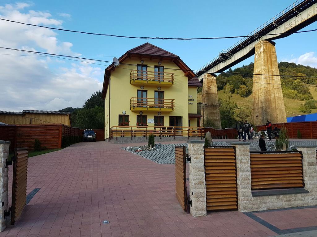 Pensiunea Narcisa Romuli Exterior foto